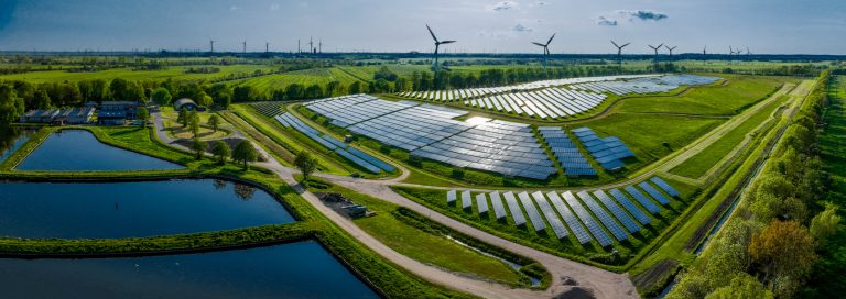 Nachhaltigkeit trifft Meisterqualität: Erneuerbare Energien für Ihr Zuhause und Gewerbe